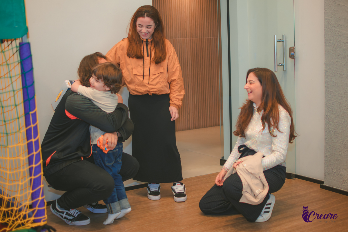 Aniversário de menino de 4 anos, festa infantil em São Bernardo do Campo. Decoração com tema Sonic, festa em casa.