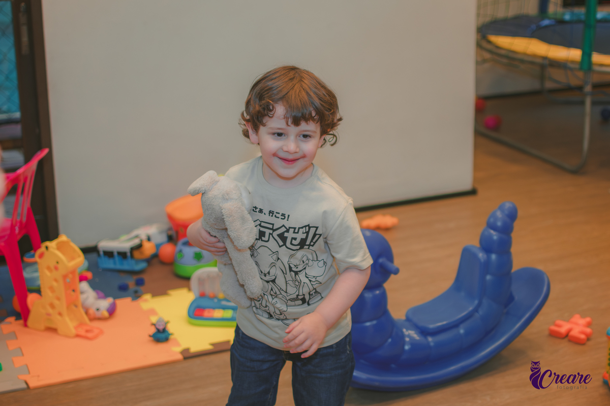 Aniversário de menino de 4 anos, festa infantil em São Bernardo do Campo. Decoração com tema Sonic, festa em casa.