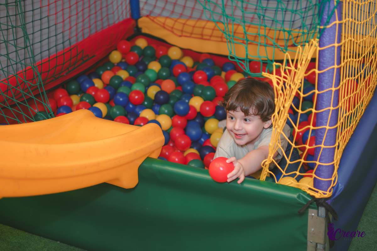 Aniversário de menino de 4 anos, festa infantil em São Bernardo do Campo. Decoração com tema Sonic, festa em casa.