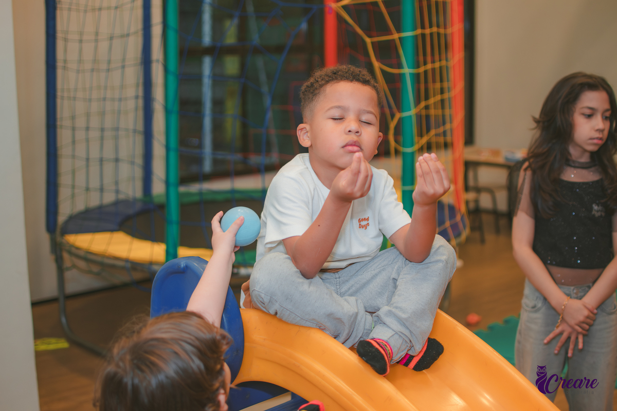 Aniversário de menino de 4 anos, festa infantil em São Bernardo do Campo. Decoração com tema Sonic, festa em casa.