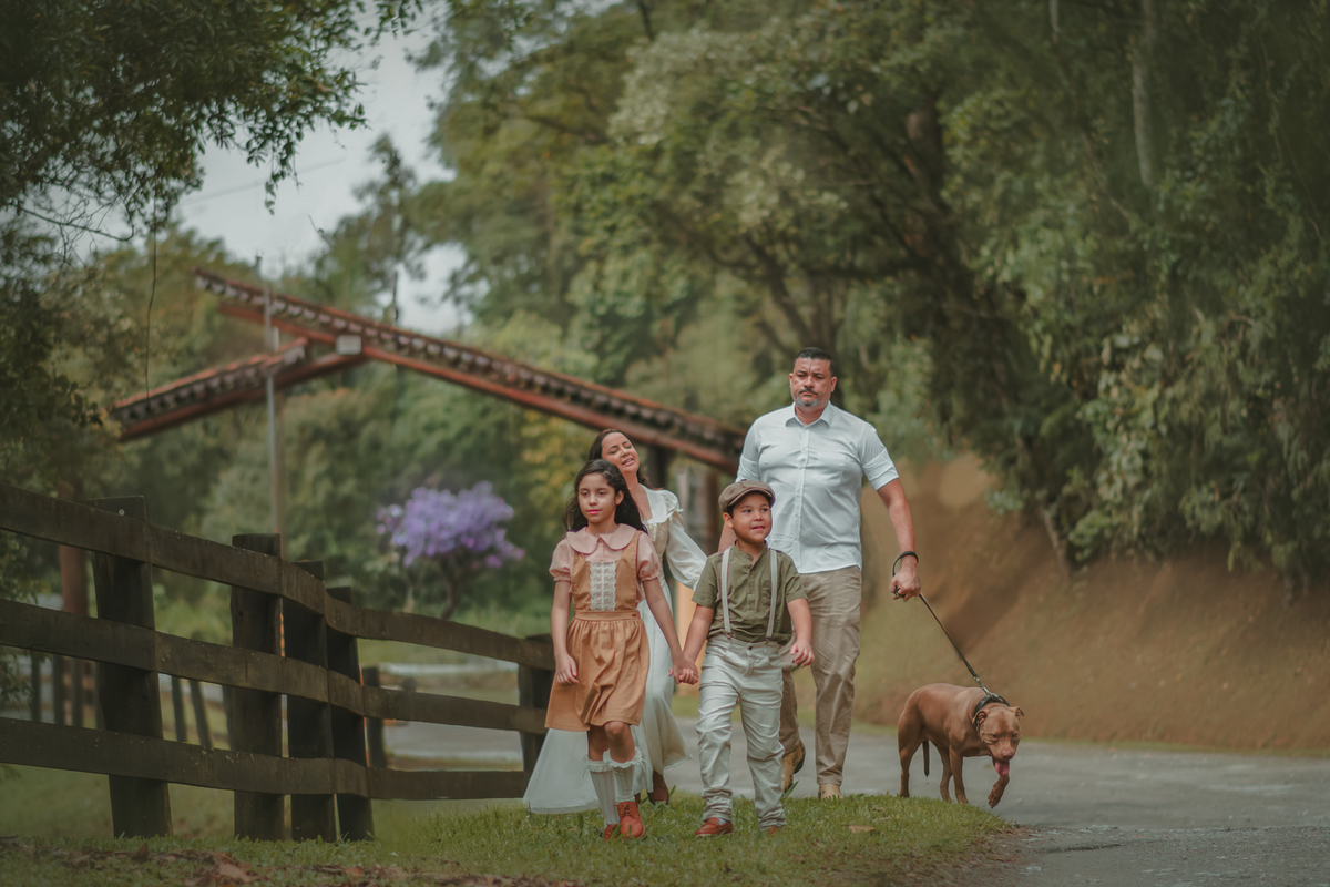 ensaio fotográfico em São bernardo do campo com estilo Cottagece. Fotografia artística de família estilo vintage.