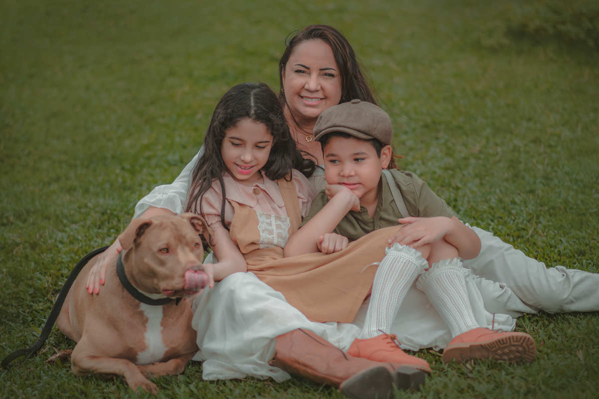 ensaio fotográfico em São bernardo do campo com estilo Cottagece. Fotografia artística de família estilo vintage.