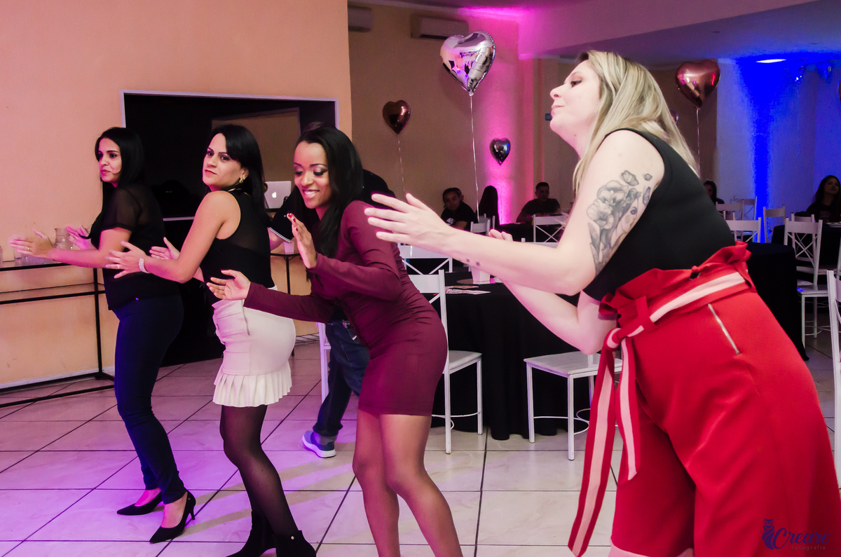 fotografia, festa, aniversário, decoração, balada,  fotografia de aniversário, evento, evento noturno, salão de festas, buffet. 