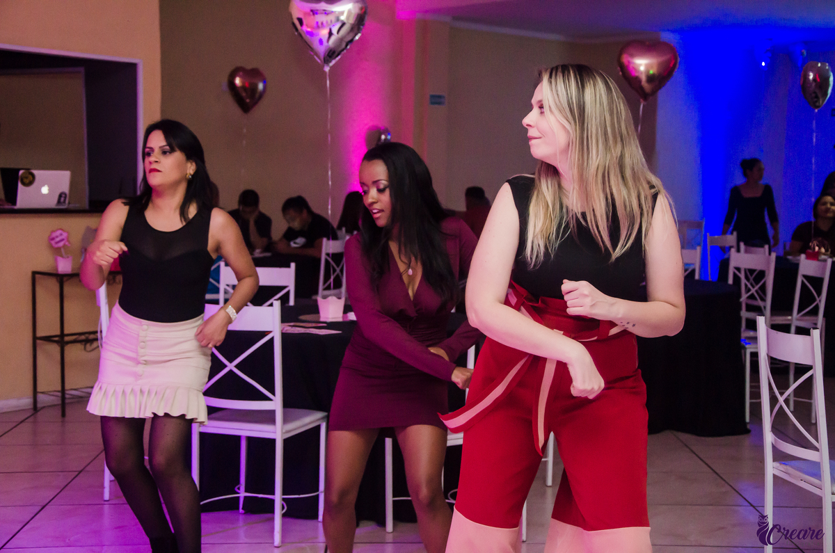 fotografia, festa, aniversário, decoração, balada,  fotografia de aniversário, evento, evento noturno, salão de festas, buffet. 