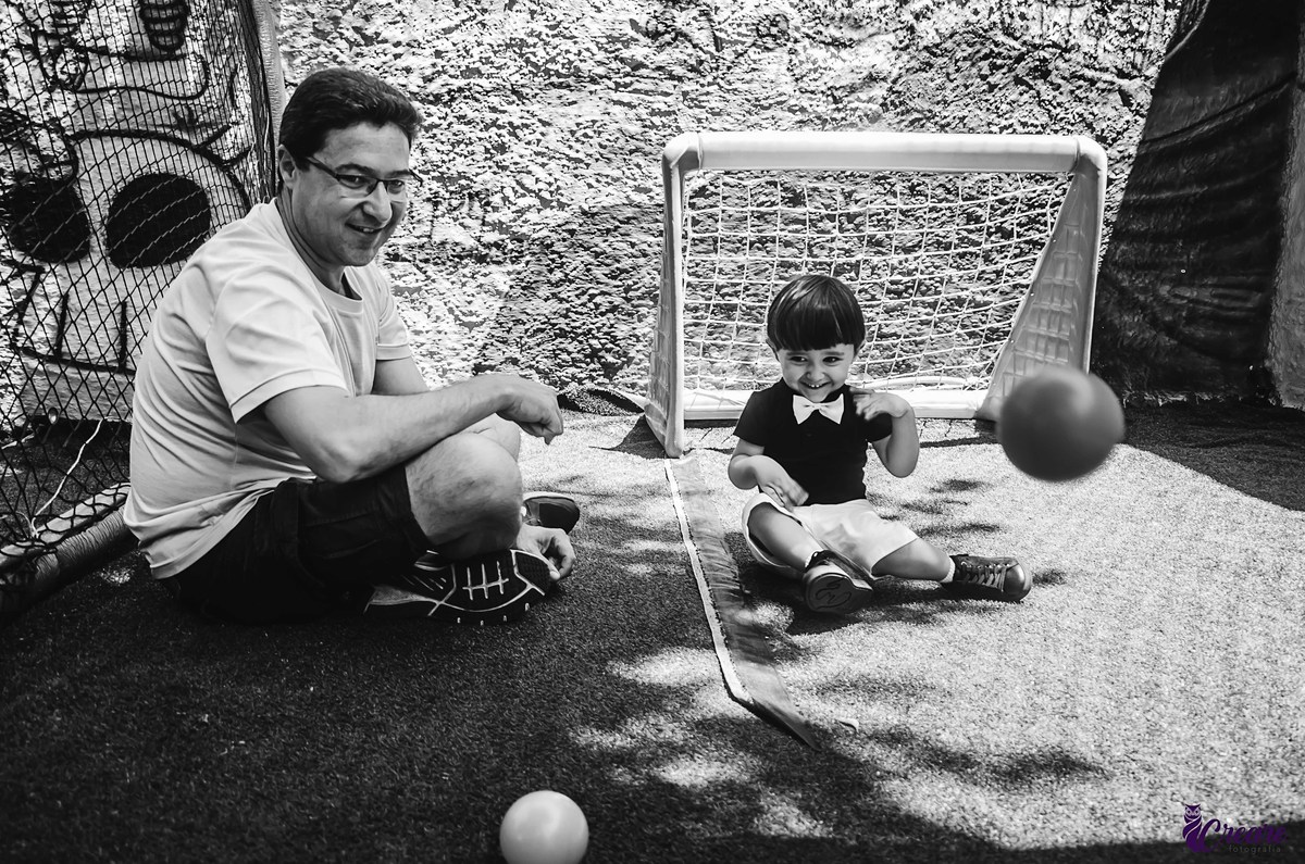 fotografia de aniversário infantil, família reunida e crianças se divertindo, em Santo André, abc Paulista. 