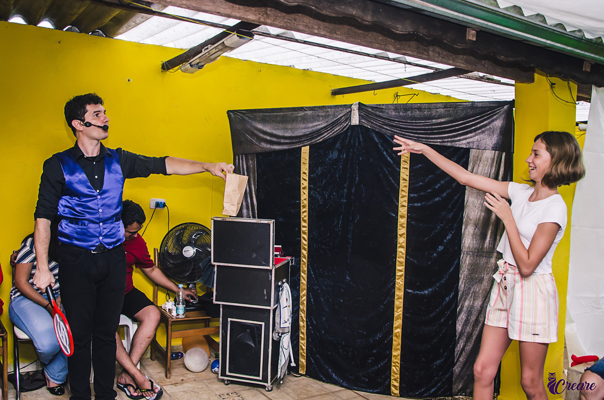 Fotografia de Aniversário infantil em mauá, são paulo, aniversário de três anos, festa animada com mágico e palhaço, fotografia espontânea de aniversário com tema Dragon Ball Z. 