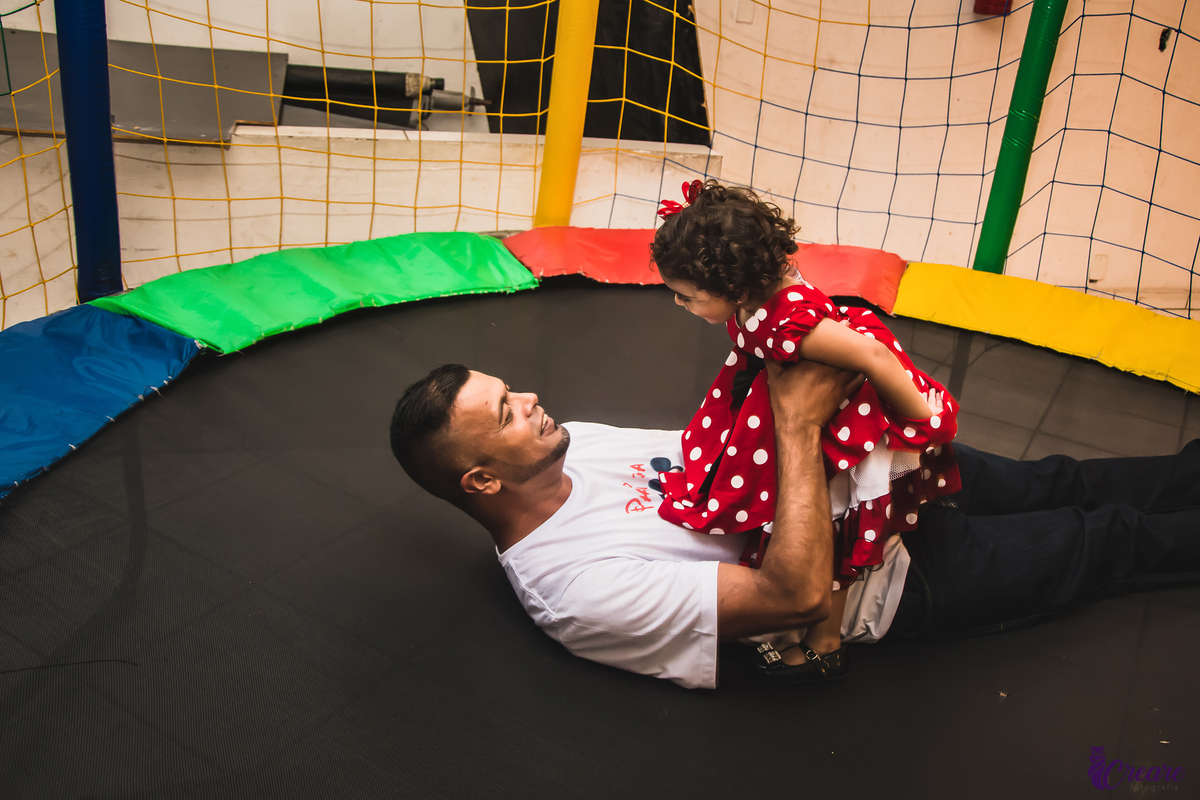 Decoração de festa infantil, aniversário de criança de 1 ano, aniversário infantil. Buffet de festa infantil.