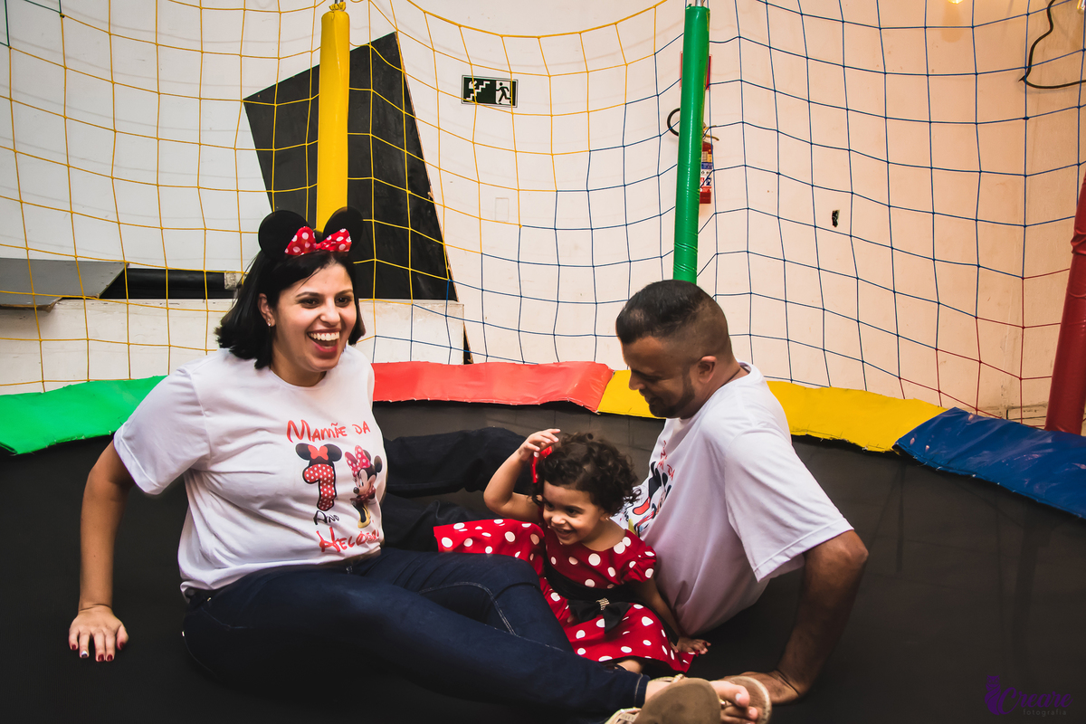 Decoração de festa infantil, aniversário de criança de 1 ano, aniversário infantil. Buffet de festa infantil.