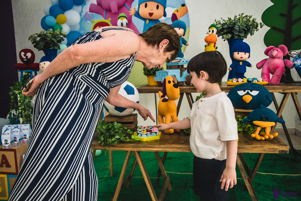 Fotografia de aniversário infantil em buffet na região de Santo André, ABC Paulista, Buffet Pirulito Bate Bate. Fotografia de aniversário Infantil.