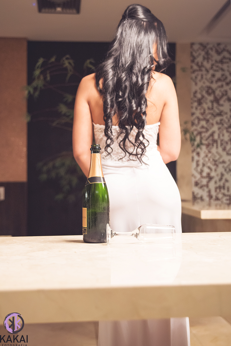 Ensaio Sensual Tem&aacute;tico Boudoir para Noivas da Bruna realizado por Kakai Fotografia