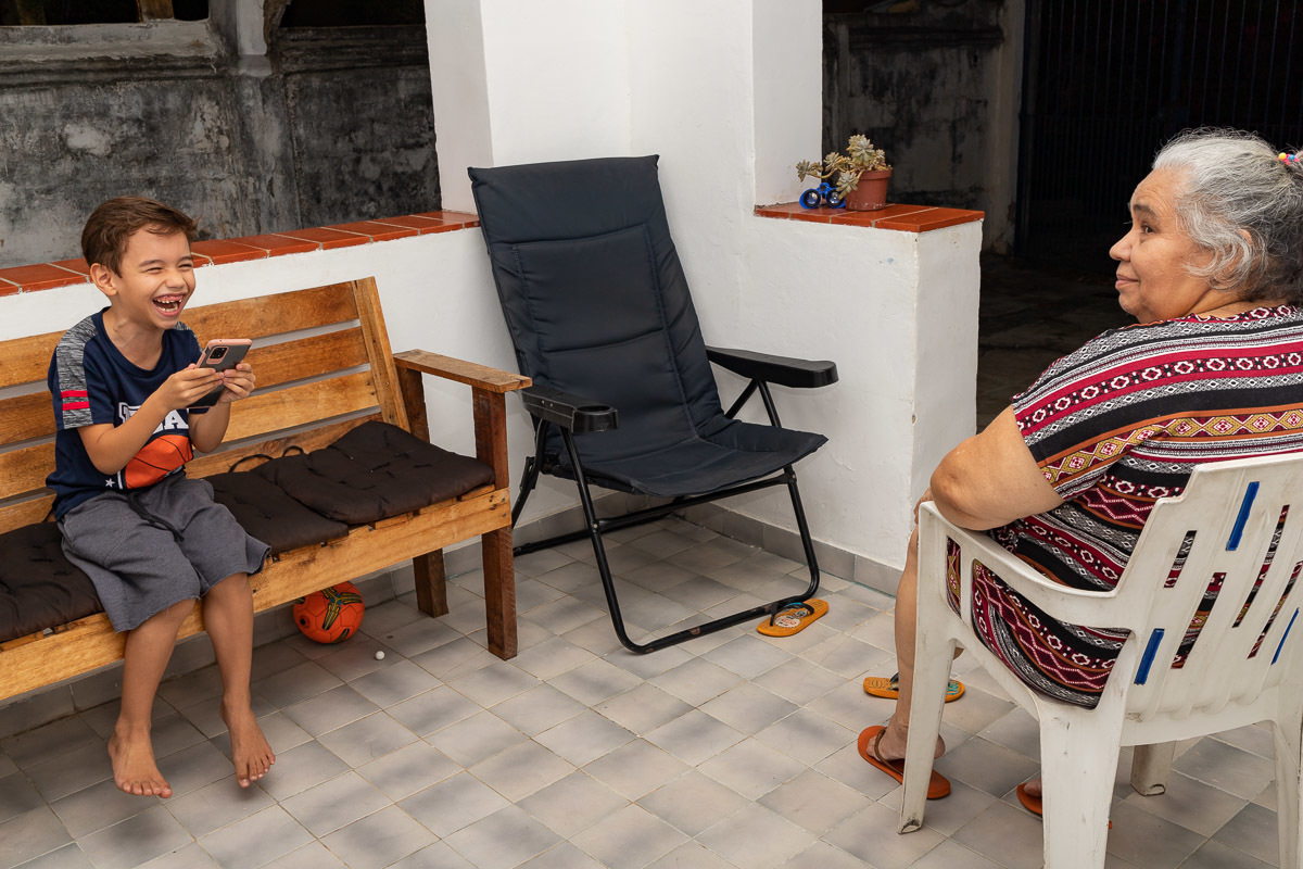 Fotografia Documental de Família, Ensaio Documental de Família, Ensaio de Família em casa no Rio de Janeiro