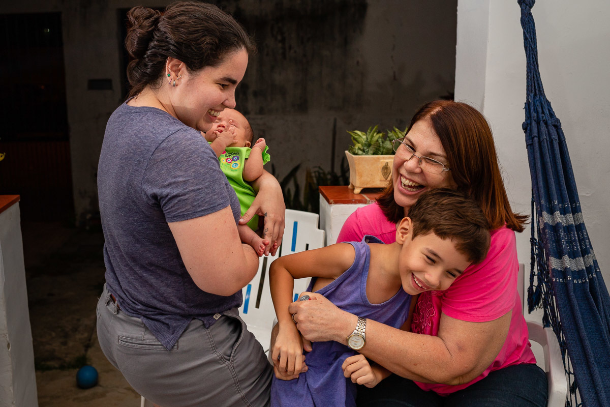 Fotografia Documental de Família, Ensaio Documental de Família, Ensaio de Família em casa no Rio de Janeiro