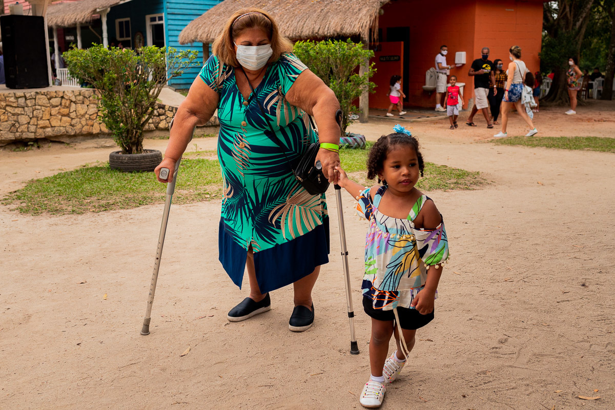 Fotografia Documental de Família Rio de Janeiro, Fazendinha Rio, Ensaio de Família, Carol Salgado Fotografia