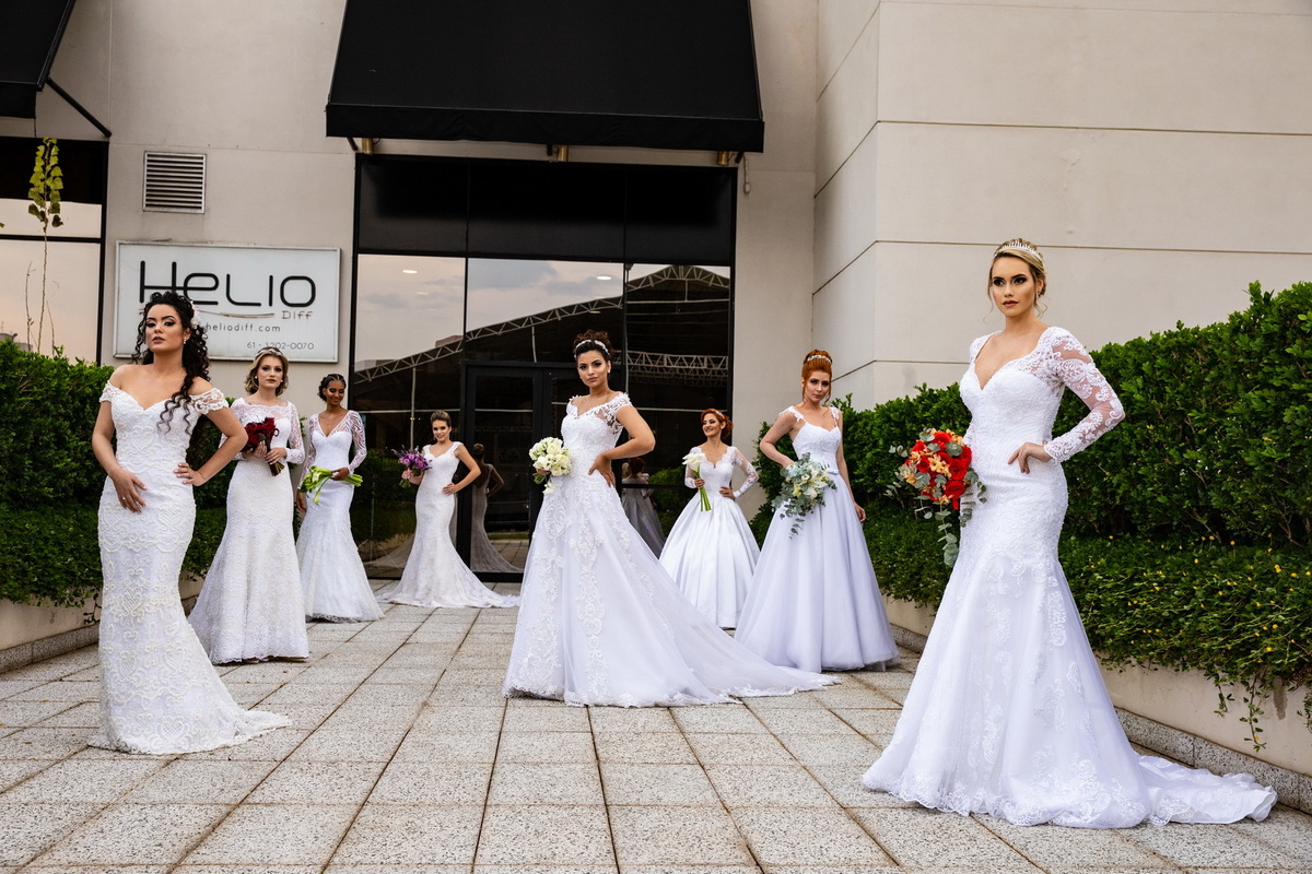 Editorial Cabelo e Maquiagem por Hélio Diff www.marcelogomesfotografia.com @marcelogomesfotografia noiva beleza voucasar casamento #makeup #casamento #noiva wedding @wedding wedding fotografodecasamento #fotografodecasamento bride #bride  @biaguiar98 