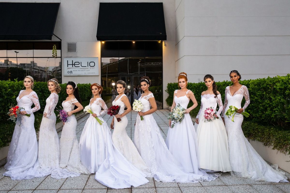Editorial Cabelo e Maquiagem por Hélio Diff www.marcelogomesfotografia.com @marcelogomesfotografia noiva beleza voucasar casamento #makeup #casamento #noiva wedding @wedding wedding fotografodecasamento #fotografodecasamento bride #bride  @biaguiar98 