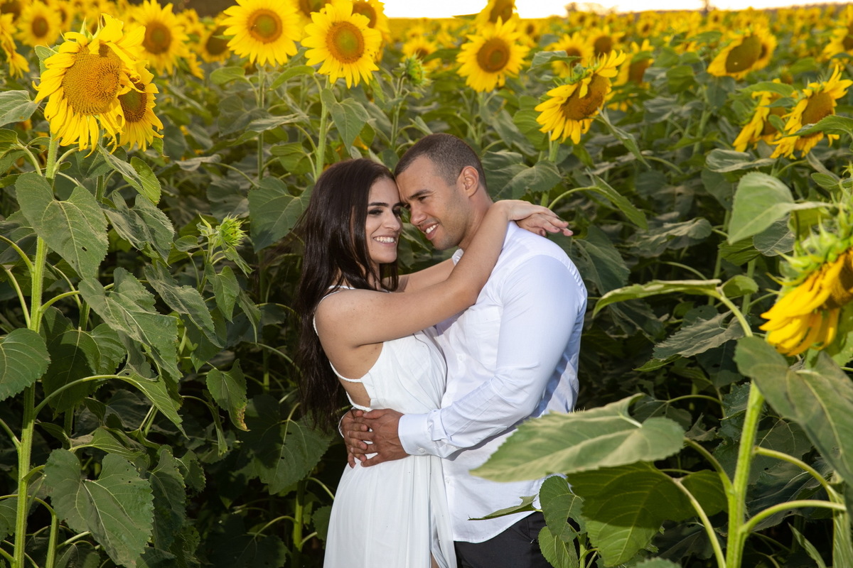 Sarah e Wanderley ensaio pré wedding love ensaio romantico casamento noivado vou casar noiva fotografia de casamento my wed moda bridal noivos NUBS NOIVAS DE BRASILIA VOU CASAR VIREI NOIVA @DRESSSTOREBSB