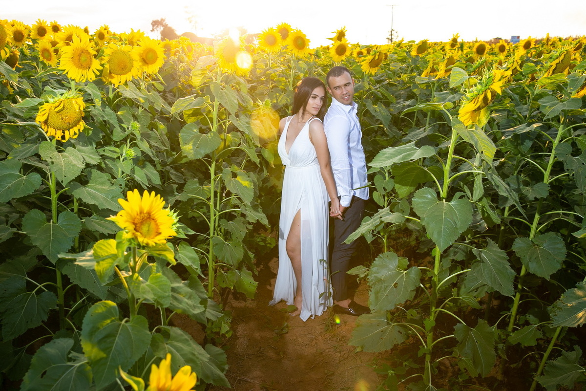 Sarah e Wanderley ensaio pré wedding love ensaio romantico casamento noivado vou casar noiva fotografia de casamento my wed moda bridal noivos NUBS NOIVAS DE BRASILIA VOU CASAR VIREI NOIVA @DRESSSTOREBSB FOTOGRAFO DE CASAMENTO