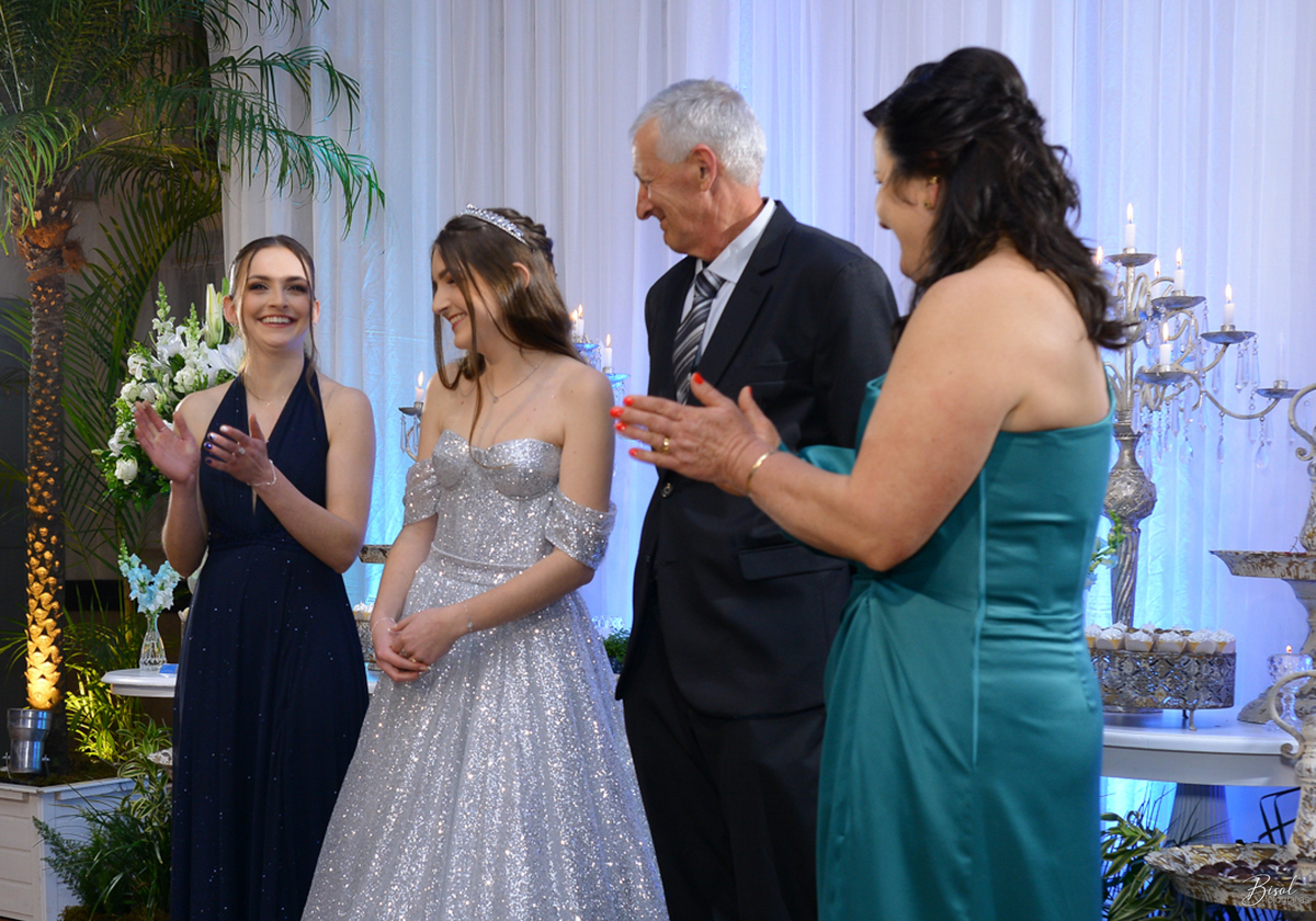 15 Anos de Isabele Vergani