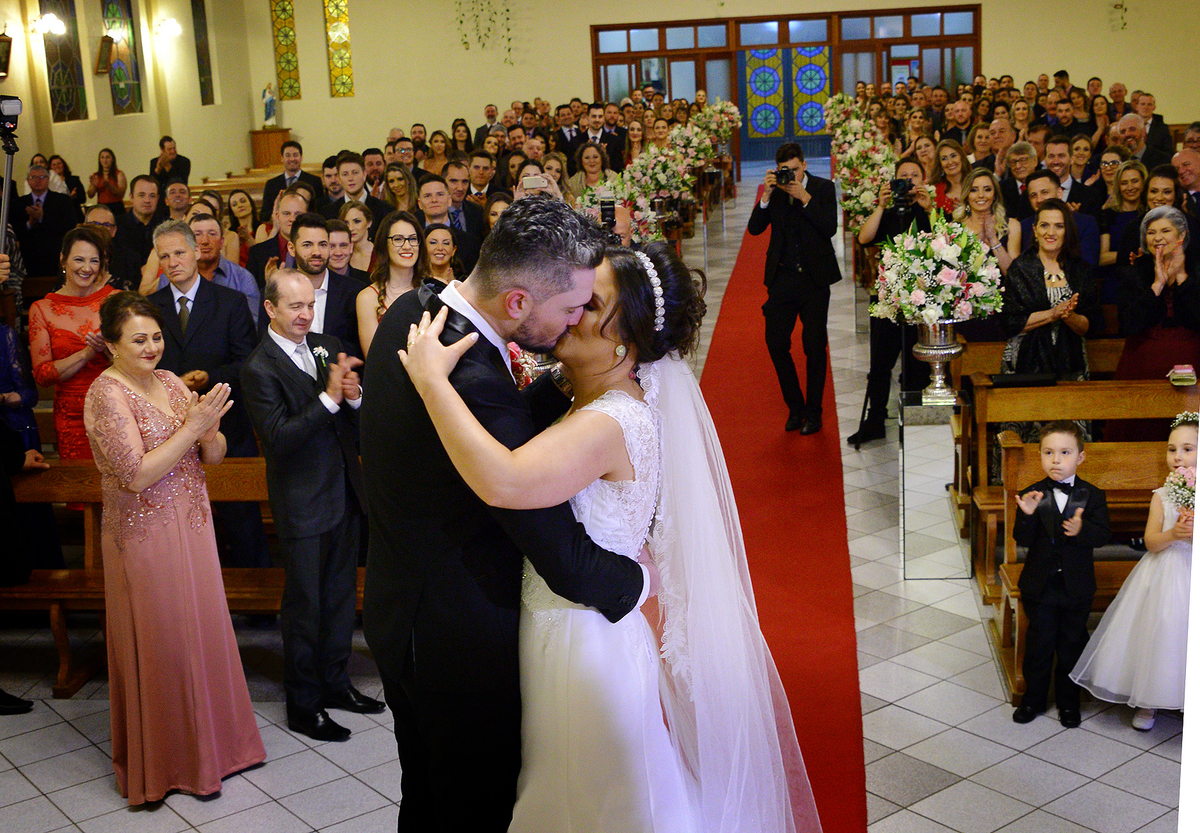 O Beijo do casamento