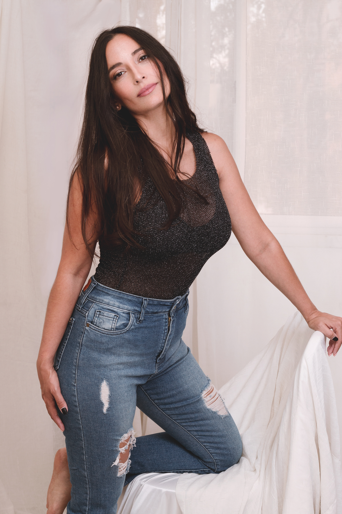 Ana Zanet
Lic. en Comunicación Social, Coach, Martillera y Corredora Pública.
- AZ Servicios Inmobiliarios - 