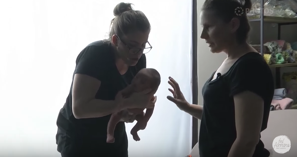 Imagem capa - how to calm the baby in 5 seconds por Bel Ferreira Inglês