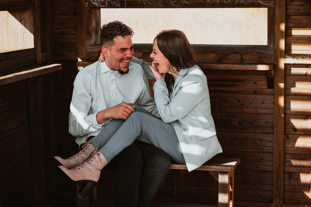 Diana e Christophe, esmoriz, foto casal pôr-so-sol cortegaça, foto casal pôr-so-sol maceda, engagement maceda, sessão engagement na praia, sessão engagement no mato, casal em ponte d emadeira esmoriz, sessão solteiros passadiços, DS STORYTELLERS