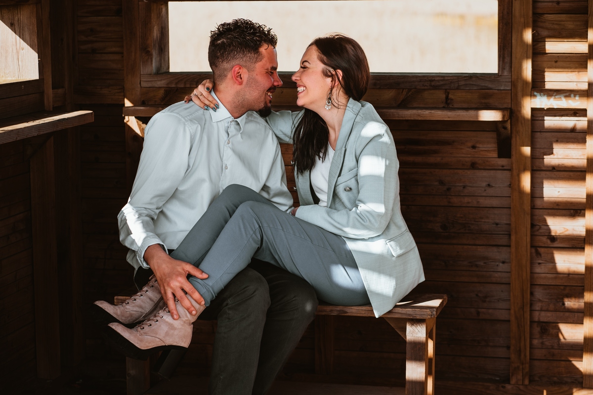 Diana e Christophe, esmoriz, foto casal pôr-so-sol cortegaça, foto casal pôr-so-sol maceda, engagement maceda, sessão engagement na praia, sessão engagement no mato, casal em ponte d emadeira esmoriz, sessão solteiros passadiços, DS STORYTELLERS