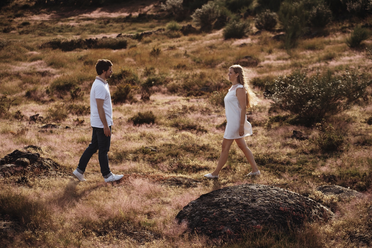 Isabella e Filipe, fotografia noivado serra da freita ao pôs-do-sol, fotografia de casamento serra da freita, sessão engagement serra da freita, ds storytellers serra da freita,