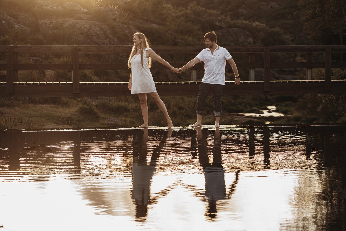 Isabella e Filipe, fotografia noivado serra da freita ao pôs-do-sol, fotografia de casamento serra da freita, sessão engagement serra da freita, ds storytellers serra da freita,