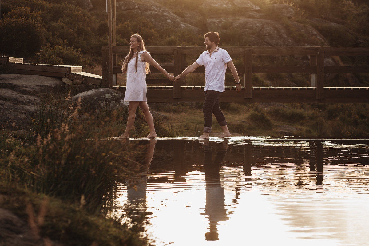 Isabella e Filipe, fotografia noivado serra da freita ao pôs-do-sol, fotografia de casamento serra da freita, sessão engagement serra da freita, ds storytellers serra da freita,