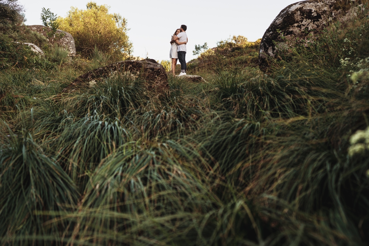 Isabella e Filipe, fotografia noivado serra da freita ao pôs-do-sol, fotografia de casamento serra da freita, sessão engagement serra da freita, ds storytellers serra da freita,