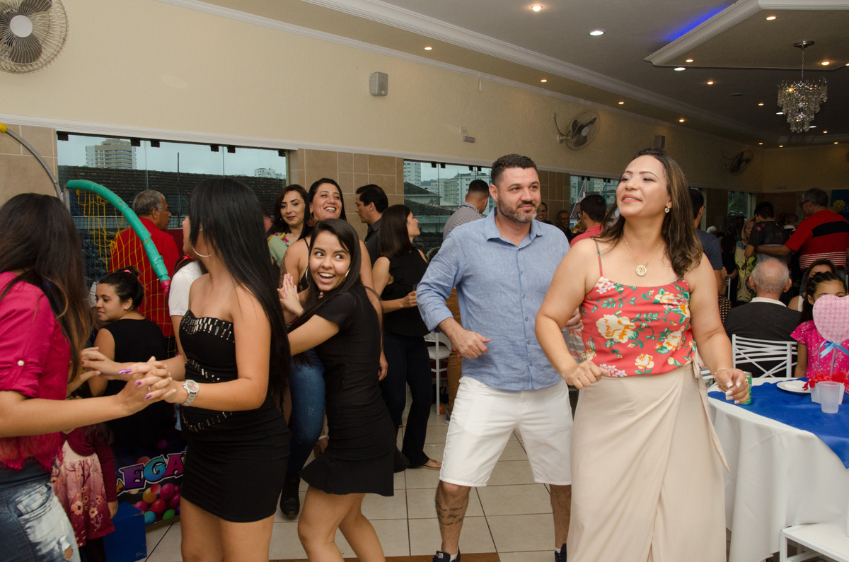 coisas neon para festa