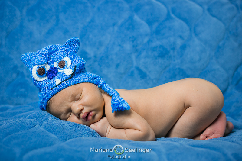 ensaio newborn do Francisco em Niterói - RJ por Mariana Seelinger Fotografia