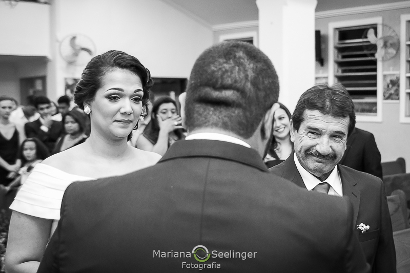 Fotos do casamento com emoção por Mariana Seelinger Fotografia