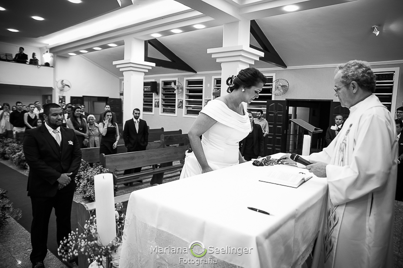 Fotos do casamento com emoção por Mariana Seelinger Fotografia