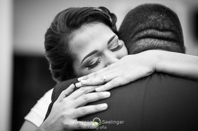 Fotos do casamento com emoção por Mariana Seelinger Fotografia