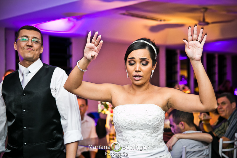 mãozinhas para cima