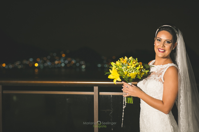 Making of da noiva em hotel fotos de casamento de Mariana Seelinger fotógrafa da casamentos e famílias RJ