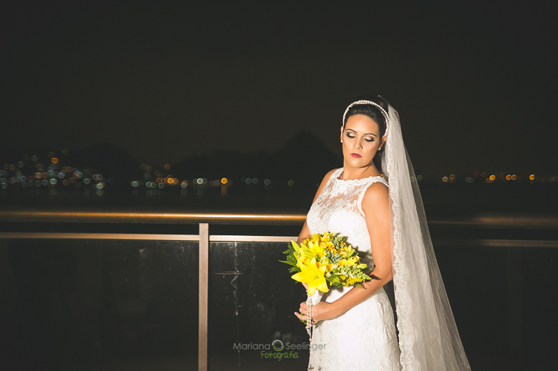 Making of da noiva em hotel fotos de casamento de Mariana Seelinger fotógrafa da casamentos e famílias RJ