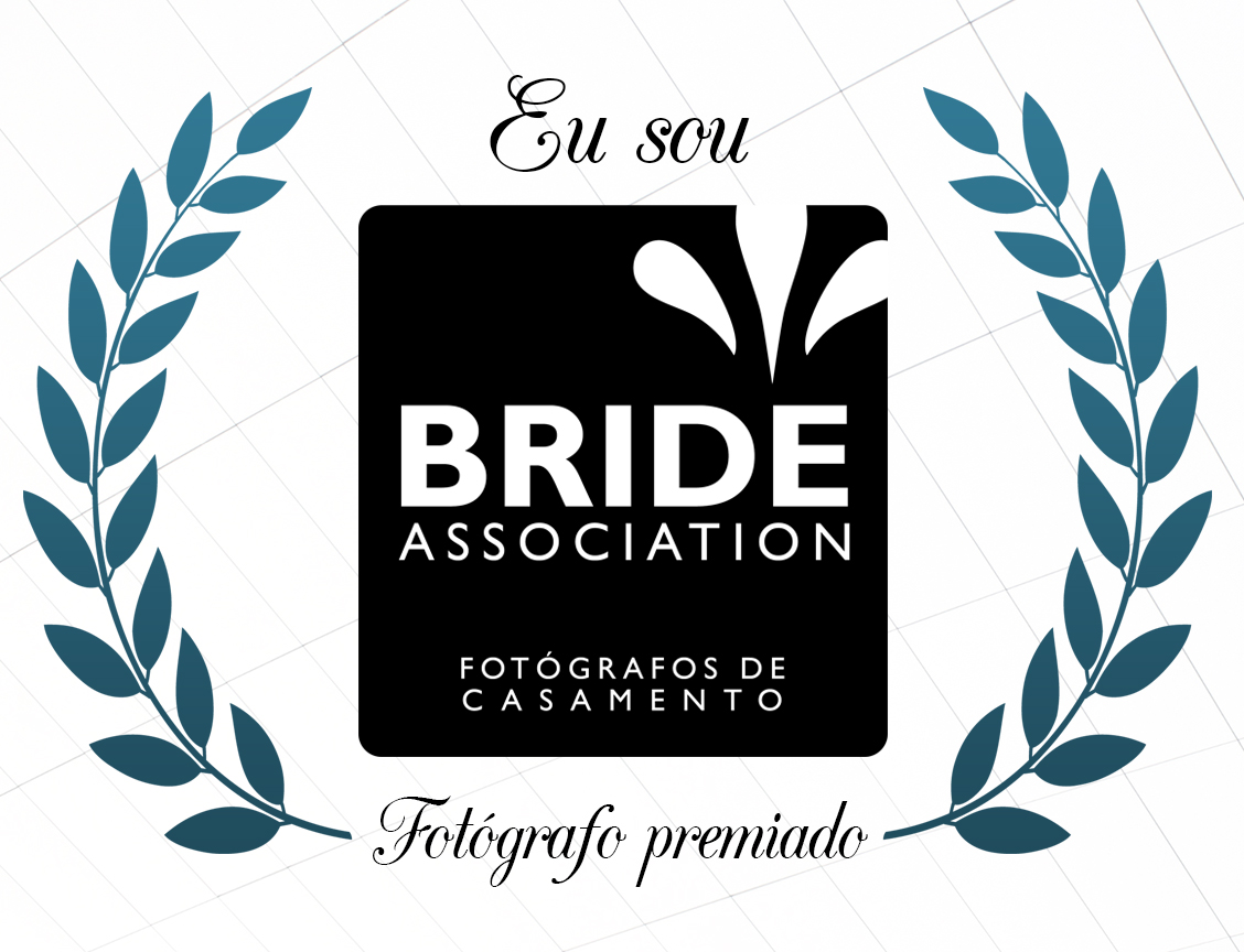 Mariana Seelinger é fotógrafa premiada pela Bride Association e Inspiration Photographers combelas imagens de casamentos e ensaios românticos
