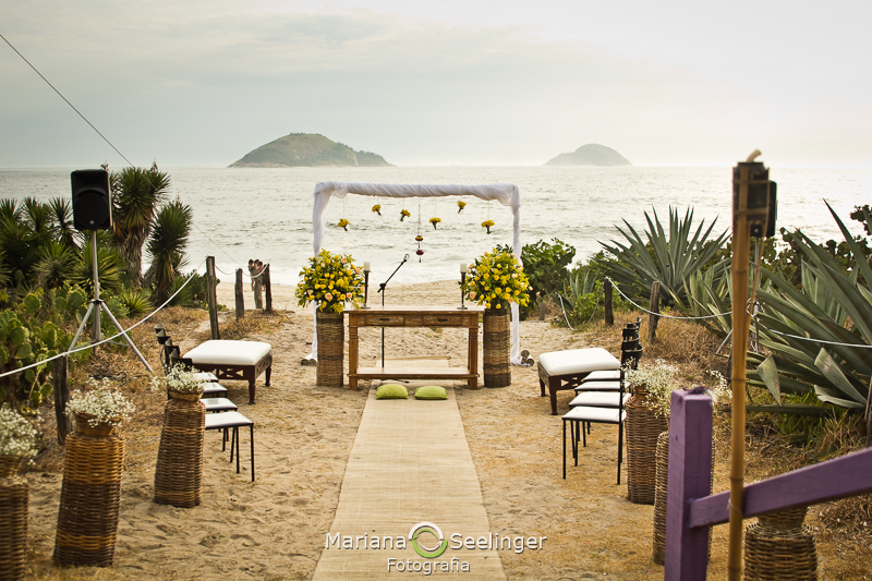Decoração praiana em casamento em fotografia de Mariana Seelinger Fotógrafa de Casamentos em Niterói e RJ