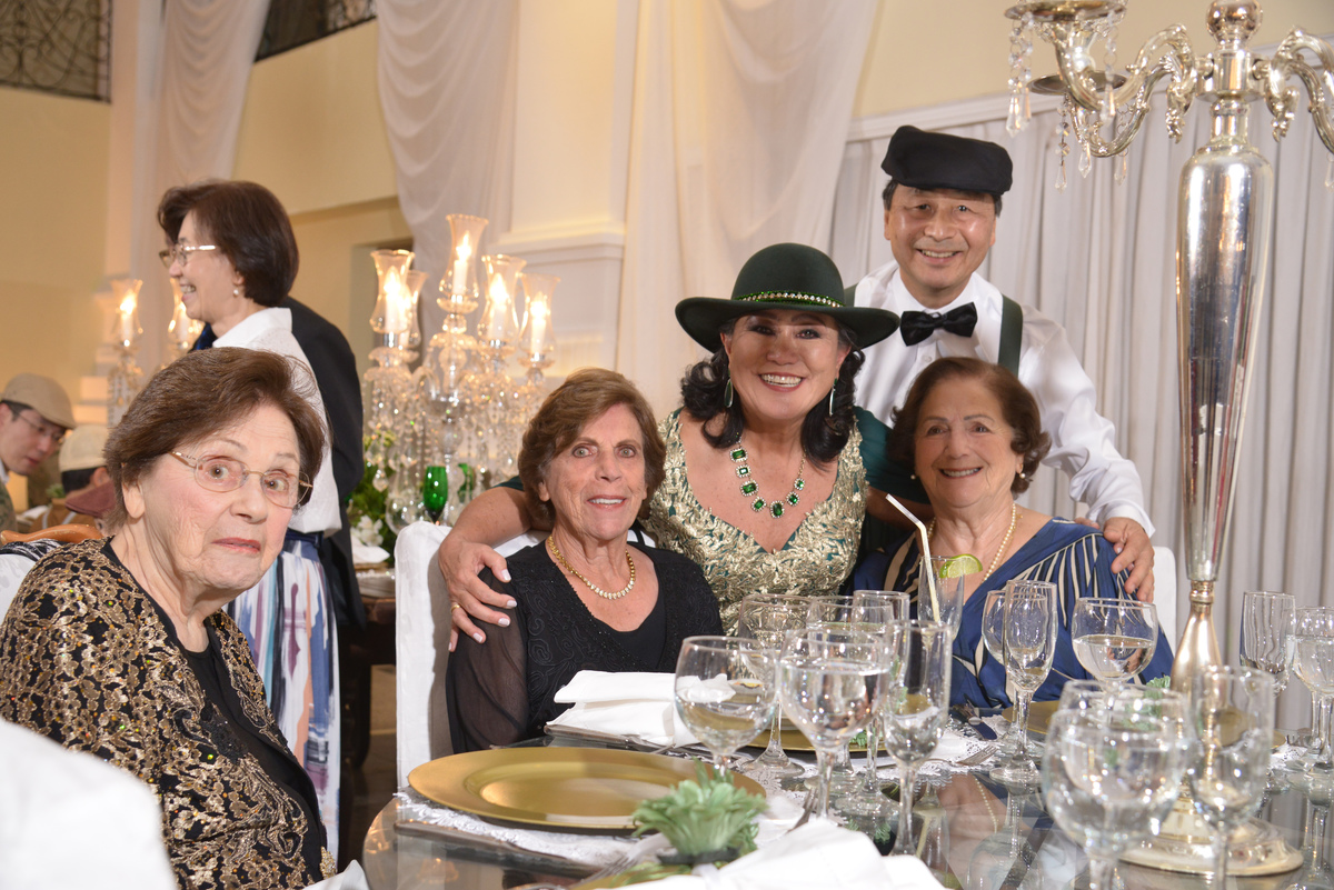 Festa de Bodas de Esmeralda no espaço da Corte Br5asilia