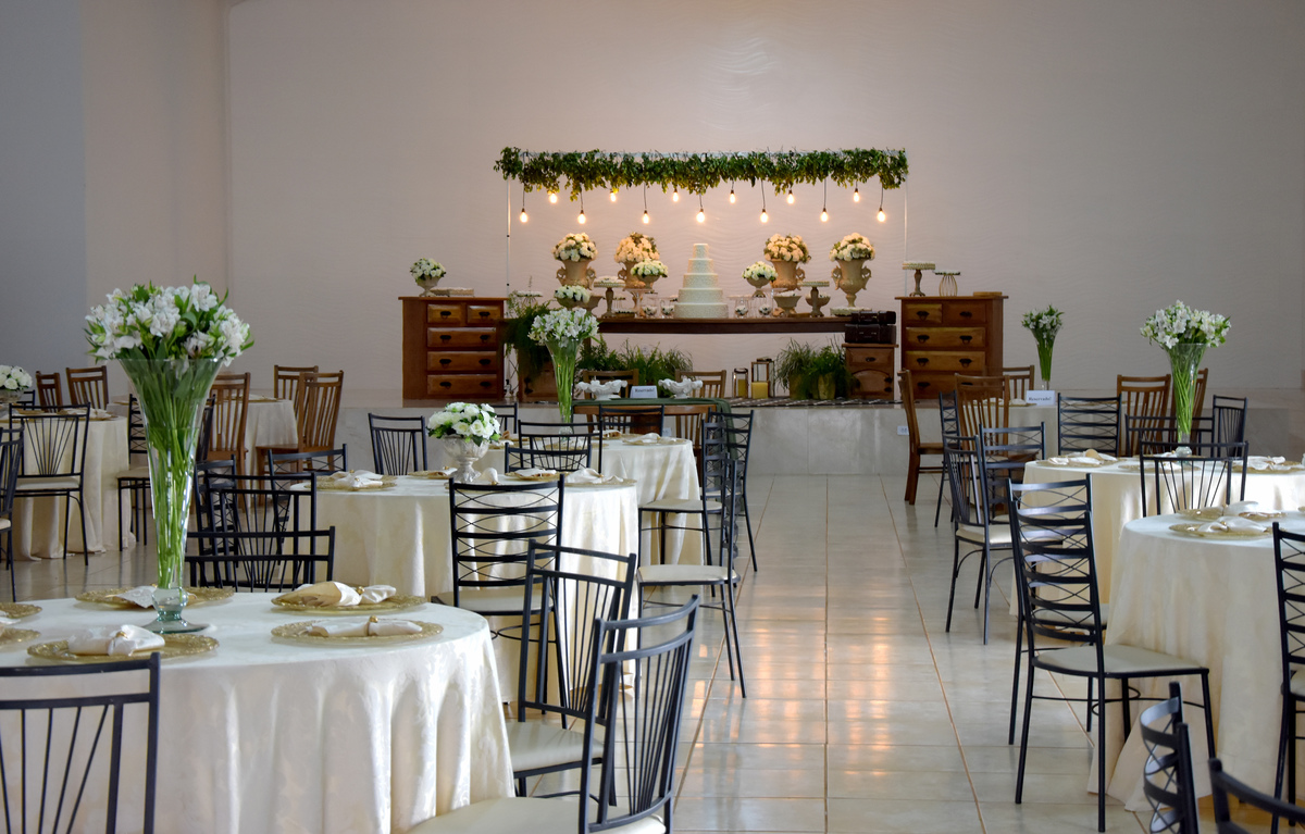 Decoração de festa no espaço Moriá