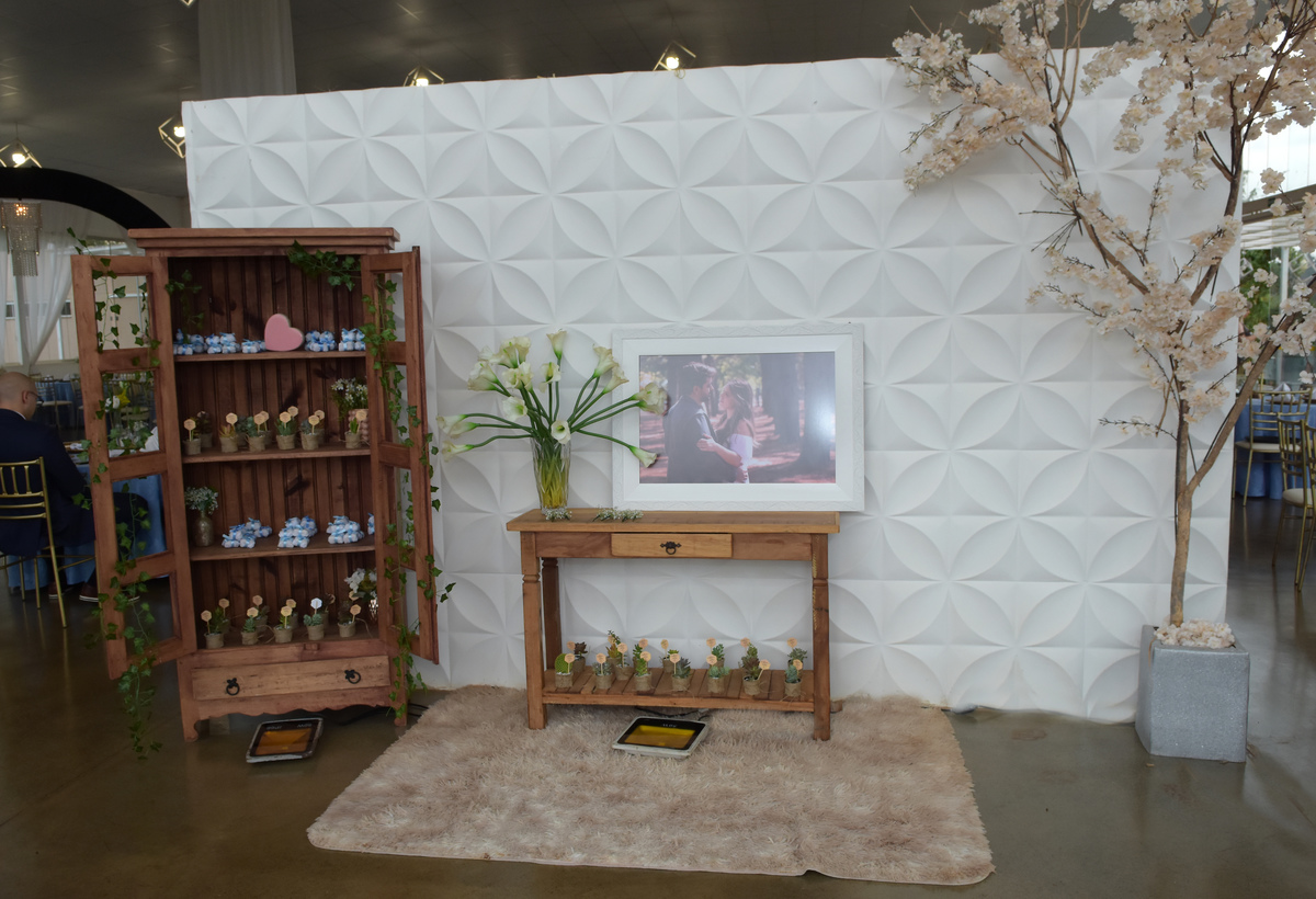 DECOÇÃO DO SALÃO DE FESTAS CERRADO EVENTOS