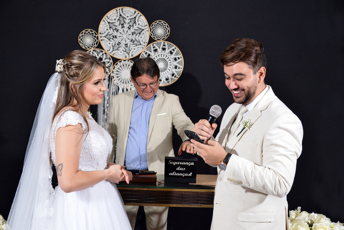 Celebração de Casamento Evangélico no Cerrado Palace Eventos