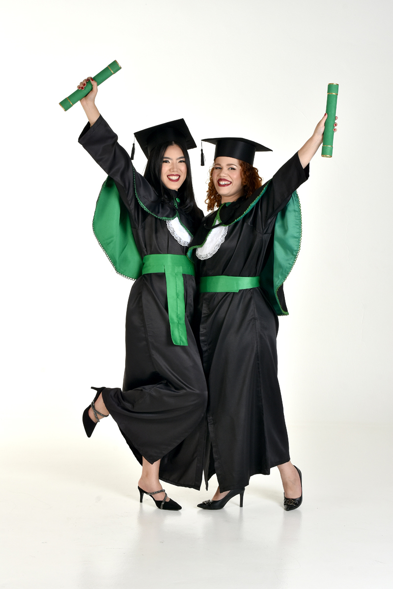 Poses para fotos de formatura