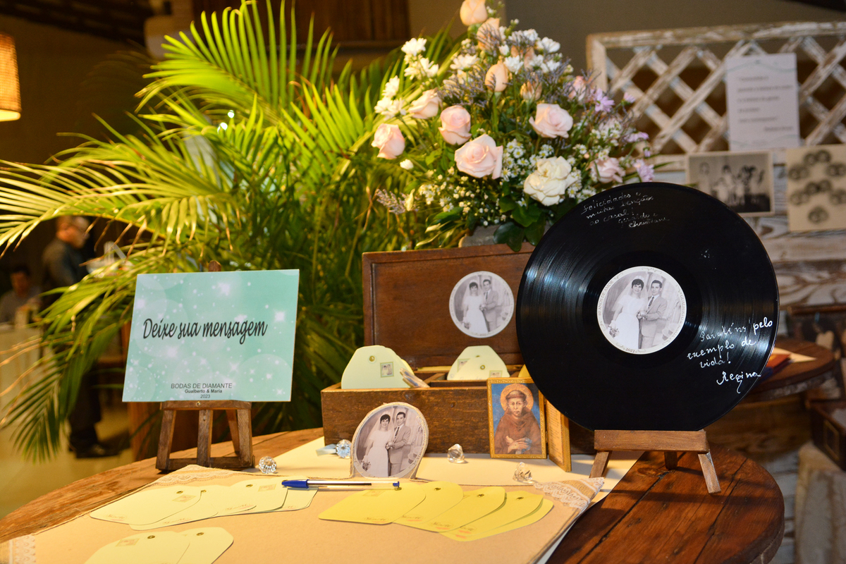 Festa de Bodas de Diamante no Espaço Bambu Eventos 