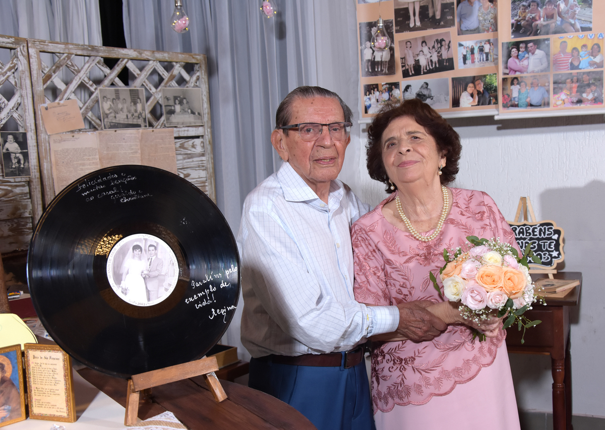 Bodas de Diamante no espaço Bambu Eventos