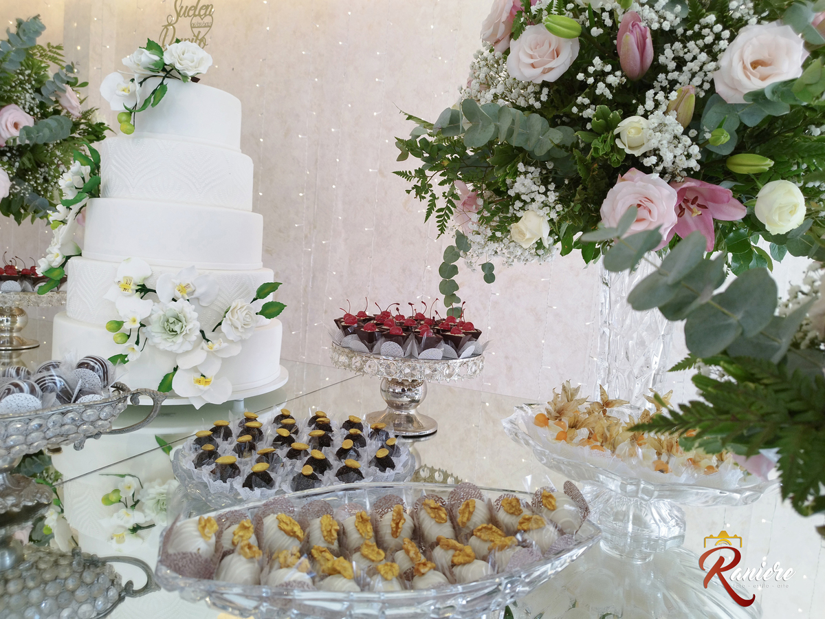 Decoração de Mesa de Bola para Casamento