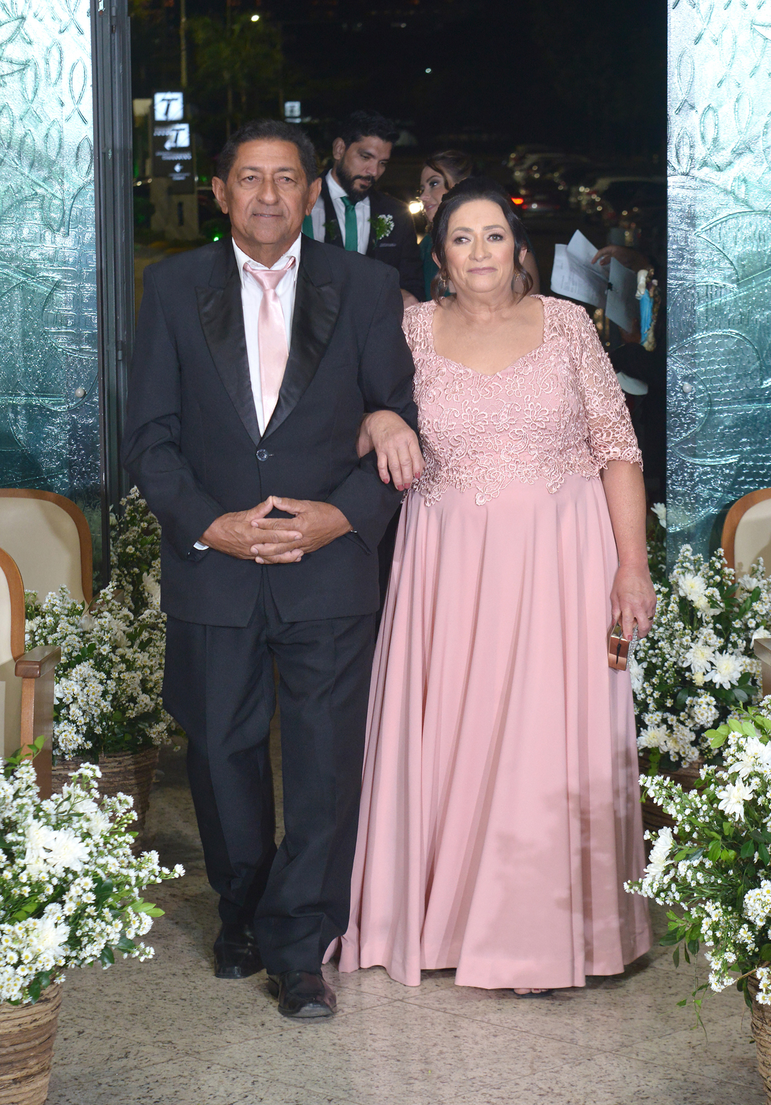 fotos de casamento na capela Rainha da Paz